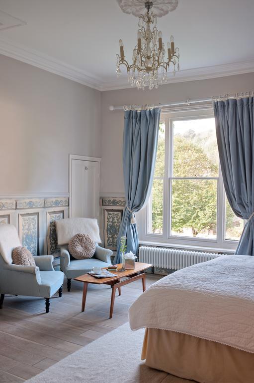 ヘイスティングス ジ オールド レクトリー Bed & Breakfast エクステリア 写真