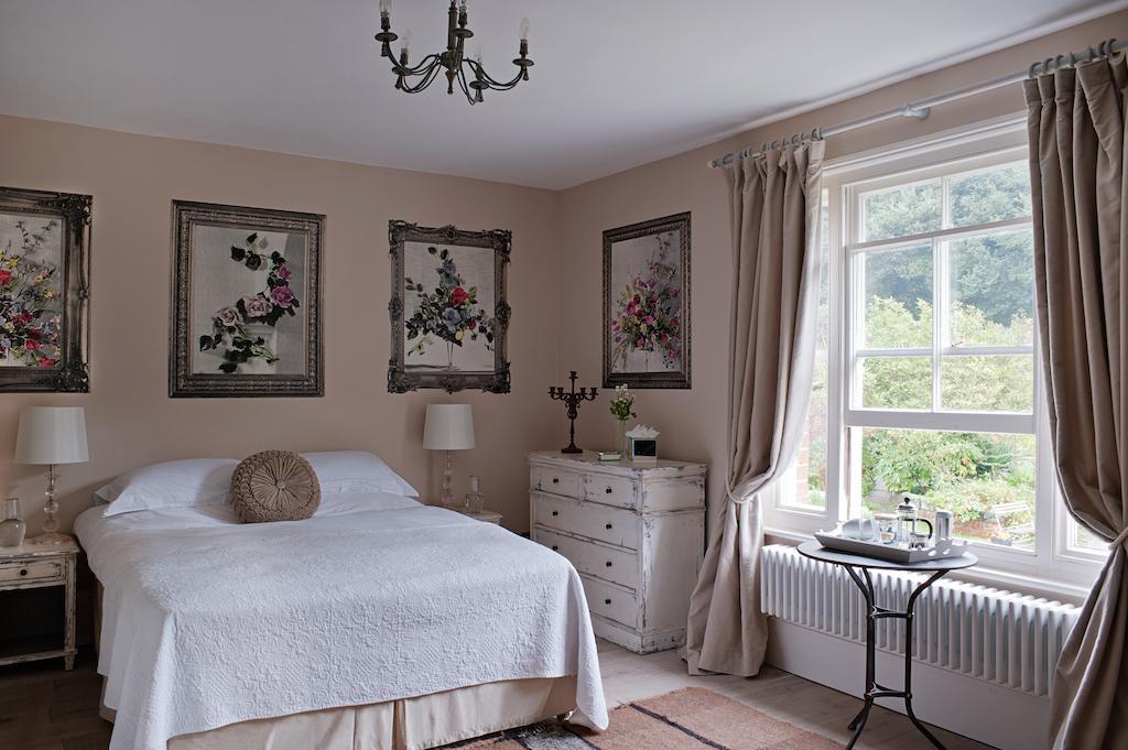 ヘイスティングス ジ オールド レクトリー Bed & Breakfast 部屋 写真