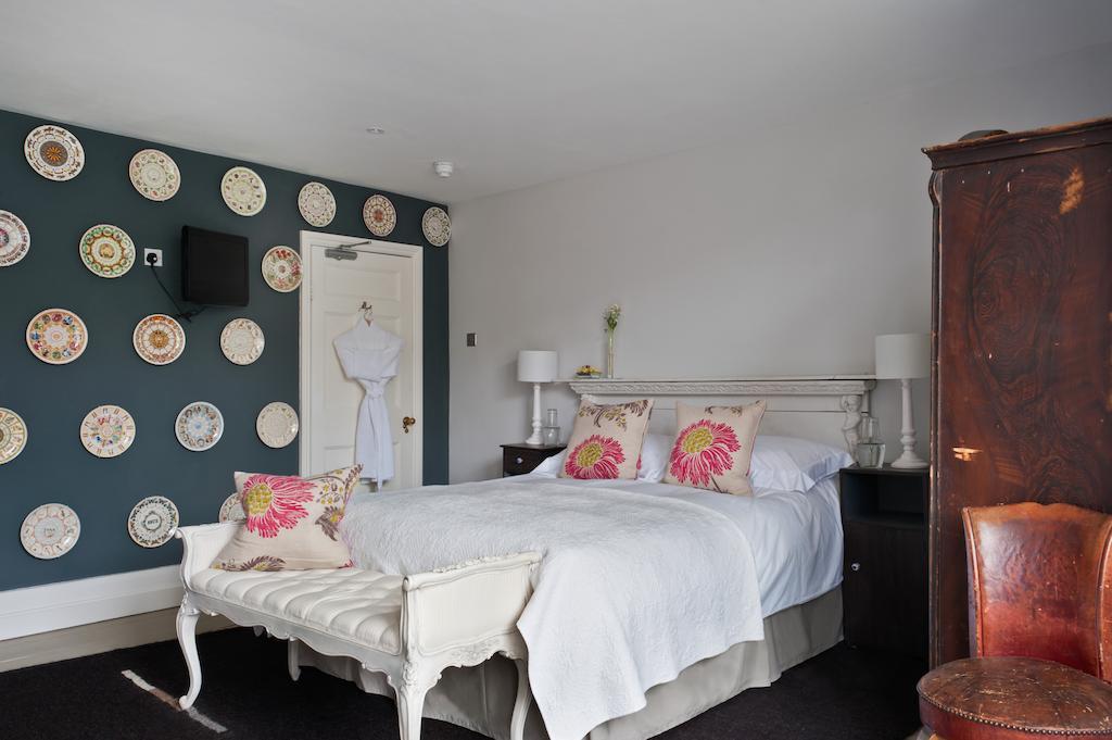 ヘイスティングス ジ オールド レクトリー Bed & Breakfast エクステリア 写真